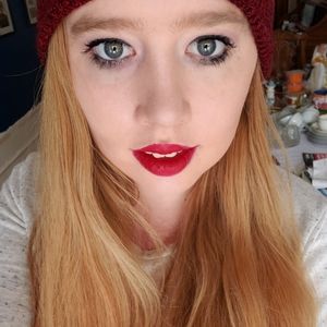 Meet your Posher, Leslie lu